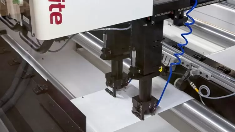 Preco Unveils Stinger Head - Press Release